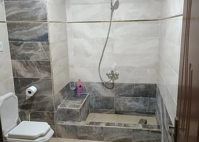 Aparthotel سياحي مكيف صف أول علي البحر مباشره ومكيف وبحديقه خاصه Ras Sedr